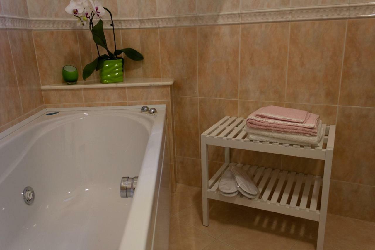 Flower'S Home Sorrento Bagian luar foto